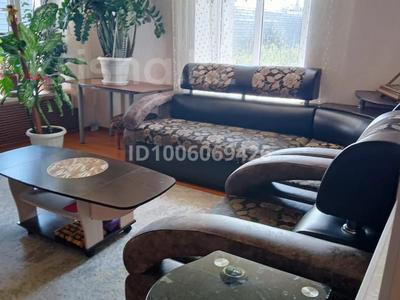 Часть дома · 7 комнат · 130 м² · 12 сот., 40 лет Победы 26 — Парковая за 26 млн 〒 в Шахтинске