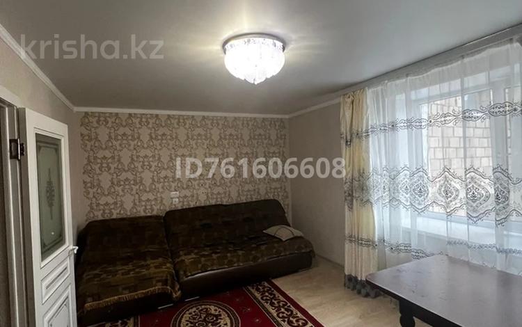 3-комнатная квартира · 63 м² · 5/9 этаж, мкр Юго-Восток, 30й микрорайон 1 — Рыскулова за 20 млн ₸ в Караганде, Казыбек би р-н — фото 2