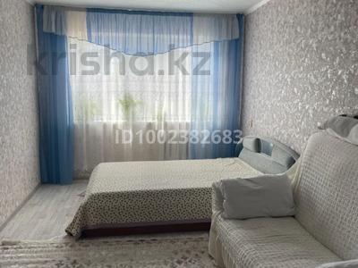 2-комнатная квартира · 50 м² · 2/5 этаж, Майкудук, Мкр Восток-1 6/2 за 15.5 млн ₸ в Караганде, Алихана Бокейханова р-н