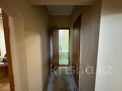 4-бөлмелі пәтер · 94 м² · 9/9 қабат, Ақсай-1 ш/а., бағасы: 45 млн ₸ в Алматы, Ауэзовский р-н