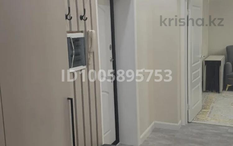 2-бөлмелі пәтер · 67 м² · 7/12 қабат, Райымбека 351/1, бағасы: 450 000 ₸ в Алматы, Алатауский р-н — фото 2