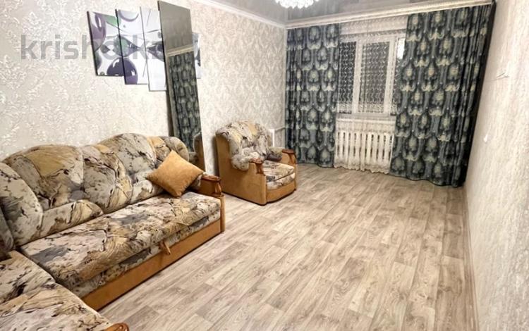 3-комнатная квартира · 63.7 м² · 3/9 этаж, мкр Строитель за 22.5 млн ₸ в Уральске — фото 14