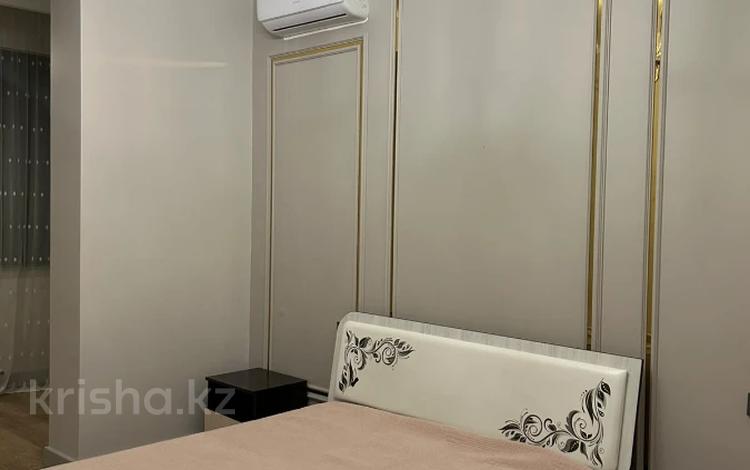 3-комнатная квартира · 114 м² · 5/12 этаж, Мкр. Самал-3 15 за 850 000 ₸ в Алматы, Медеуский р-н — фото 2