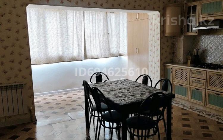 3-бөлмелі пәтер · 123.3 м² · 3/7 қабат, 32Б мкр, бағасы: 42 млн ₸ в Актау — фото 2