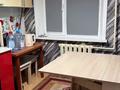 2-комнатная квартира · 44.1 м² · 1/5 этаж, ул. Язева — Этнопарк им. 10-летия Независимости Казахстана, Карагандинский государственный университет им. академика Е.А. Букетова, Средняя школа №16, Детский-сад №102 "Айсулу" за 16.7 млн ₸ в Караганде, Казыбек би р-н — фото 3