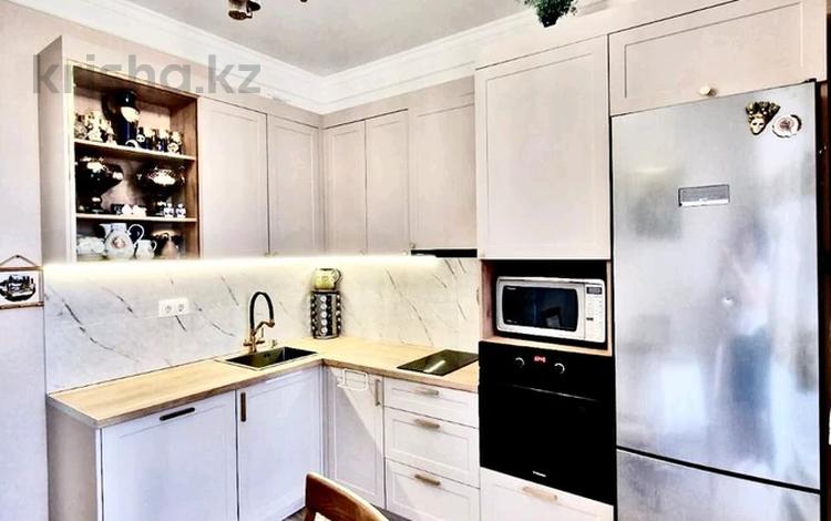2-комнатная квартира · 56.7 м² · 8/16 этаж, Кабанбай батыра 45/3 за 53 млн ₸ в Астане, Нура р-н — фото 2