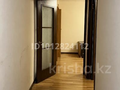 2-бөлмелі пәтер · 48 м² · 2/5 қабат, Сыпатаева 117а, бағасы: 250 000 ₸ в Алматы, Бостандыкский р-н