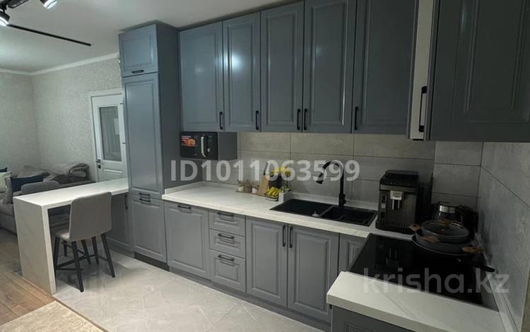 2-комнатная квартира · 48 м² · 1/9 этаж, Варламова 345 — Толе би за 38.5 млн 〒 в Алматы, Алмалинский р-н — фото 2