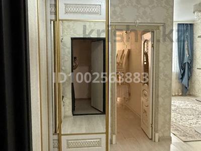 3-комнатная квартира · 74 м², 31-й мкр 11 — Сары базар, Хазар плаза, Жайық базар за 200 000 ₸ в Актау