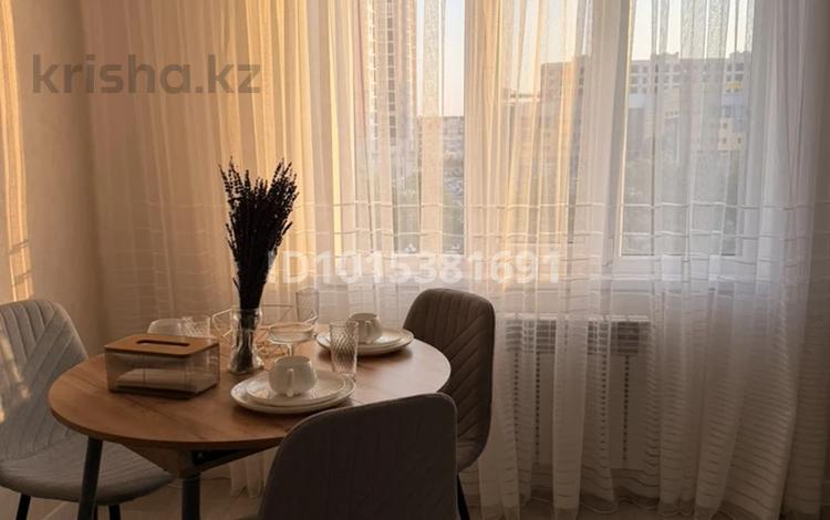 1-комнатная квартира · 42 м² · 4/9 этаж, 11-й мкр 58 за 200 000 ₸ в Актау — фото 2