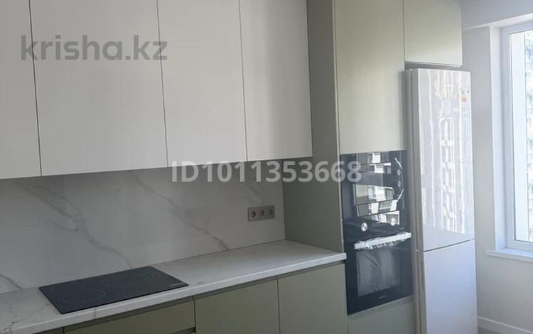 3-бөлмелі пәтер · 85.6 м² · 7/9 қабат, омарова 46, бағасы: 60 млн ₸ в Алматы, Алатауский р-н — фото 2