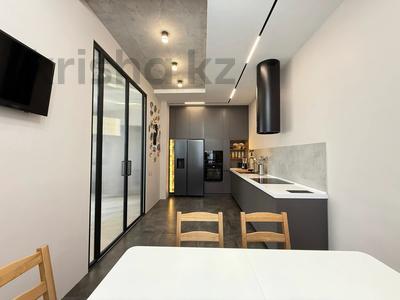 4-комнатная квартира · 137 м² · 13/17 этаж, Туран 44Б за 109 млн ₸ в Астане, Есильский р-н
