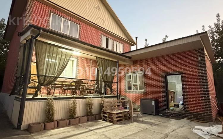 Жеке үй · 4 бөлме · 180 м² · 8 жүзд., Шакаримова 47 — Бак, бағасы: 47 млн ₸ в Туздыбастау (Калинино) — фото 2