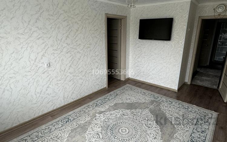 3-комнатная квартира · 52 м² · 4/5 этаж, Ленина 201 за 14.6 млн ₸ в Рудном — фото 2