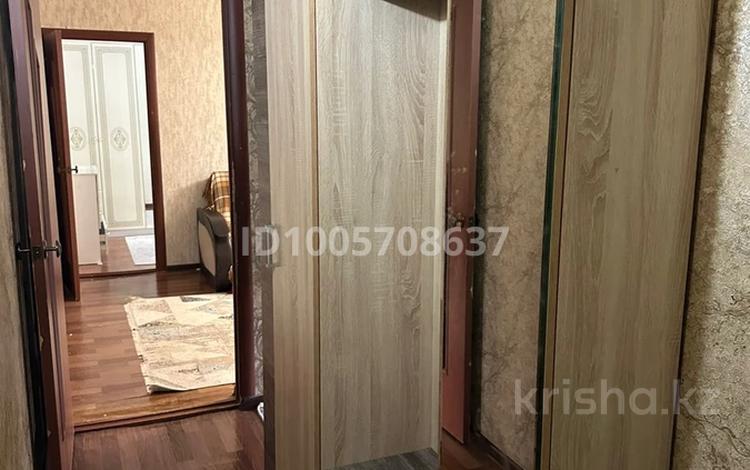 2-комнатная квартира · 65 м² · 5/5 этаж, Акбулак 25 — Мкр. Акбулак за 100 000 ₸ в Таразе — фото 2