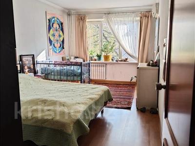 3-комнатная квартира, 66.3 м², 4/5 этаж, Басенова за 36.5 млн 〒 в Алматы, Бостандыкский р-н