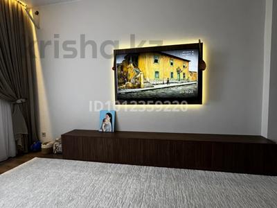 2-бөлмелі пәтер · 65 м² · 13/16 қабат, Ракымжан Кошкарбаев 54 — Кошкарбаева пересечение Жумабаева, бағасы: 55 млн ₸ в Астане, Сарайшык р-н
