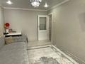 2-комнатная квартира · 43 м² · 2/5 этаж, Майкудук, 12й микрорайон за 12.3 млн ₸ в Караганде, Алихана Бокейханова р-н — фото 2