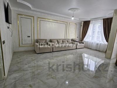 3-бөлмелі пәтер · 90.1 м² · 3/7 қабат, Райымбек батыр 169б 19А, бағасы: 350 000 ₸ в 