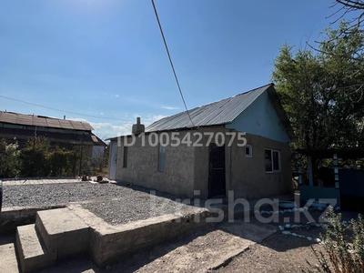 Дача · 3 комнаты · 38 м² · 8 сот., Солнечная 3 — Вдоль Бака за 15 млн ₸ в Есик