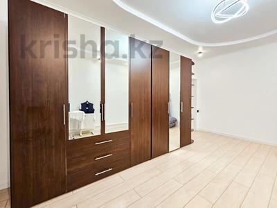 Свободное назначение, офисы, магазины и бутики, общепит, салоны красоты, фитнес и спорт, медцентры и аптеки, образование, развлечения, конференц-залы, кабинеты и рабочие места, студии · 100 м² за 900 000 〒 в Алматы, Алмалинский р-н