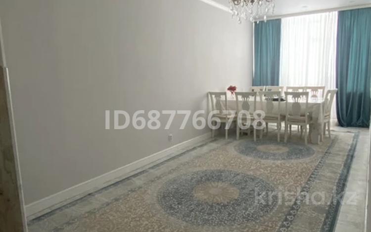 3-бөлмелі пәтер · 103 м² · 4/12 қабат, 29-й мкр 24, бағасы: 27 млн ₸ в Актау — фото 2