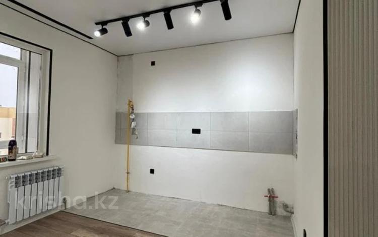 1-бөлмелі пәтер · 37.2 м² · 9/10 қабат, мкр Думан-2, бағасы: 23.5 млн 〒 в Алматы, Медеуский р-н — фото 56