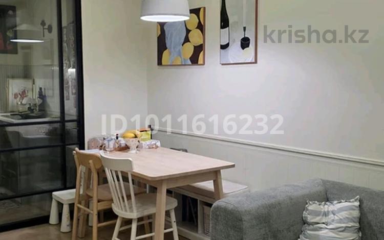 2-комнатная квартира · 54 м² · 8/17 этаж, Варламова 27Д за 59 млн ₸ в Алматы, Алмалинский р-н — фото 3