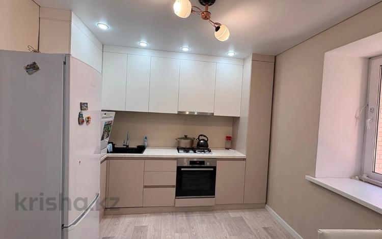 3-комнатная квартира · 65.5 м² · 1/9 этаж, Юбилейный 6 за 27 млн ₸ в Костанае — фото 2