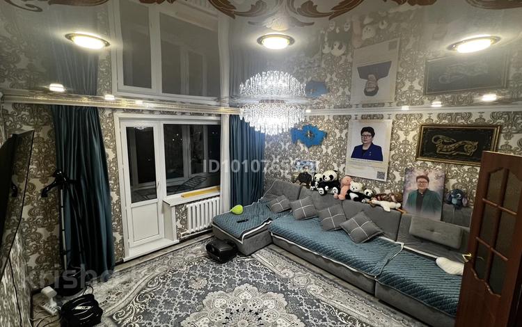 4-бөлмелі пәтер · 76.8 м² · 8/9 қабат, Майкудук, 15й микрорайон 2/3, бағасы: 20.5 млн ₸ в Караганде, Алихана Бокейханова р-н — фото 2