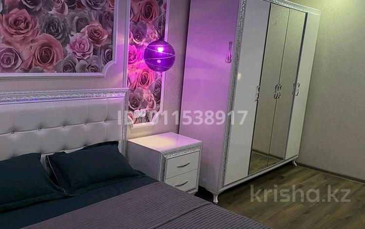 2-бөлмелі пәтер · 67 м² · 3/9 қабат, Юго-Восток ш/а. шахтёров 23, бағасы: 18 000 ₸ в Караганде, Казыбек би р-н — фото 2