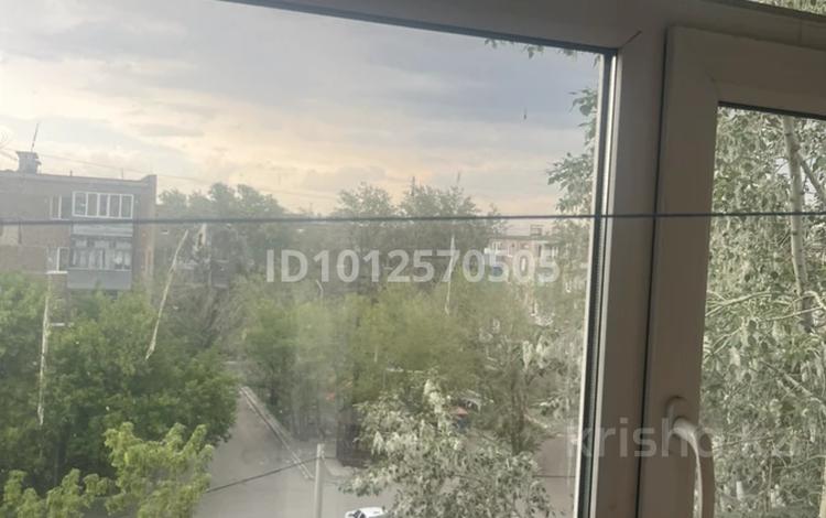 2-бөлмелі пәтер · 43.9 м² · 5/5 қабат, Бауржан мамышулы 35, бағасы: 11.5 млн ₸ в Экибастузе — фото 2