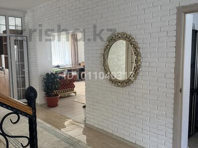 Жеке үй · 5 бөлме · 220 м² · 10 жүзд., улица Рахымбая Ханалы 256, бағасы: 65 млн ₸ в Алматы, Наурызбайский р-н