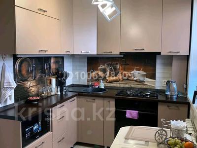2-комнатная квартира · 45 м² · 4/5 этаж, Дружбы 129 за 13 млн ₸ в Караганде, Алихана Бокейханова р-н