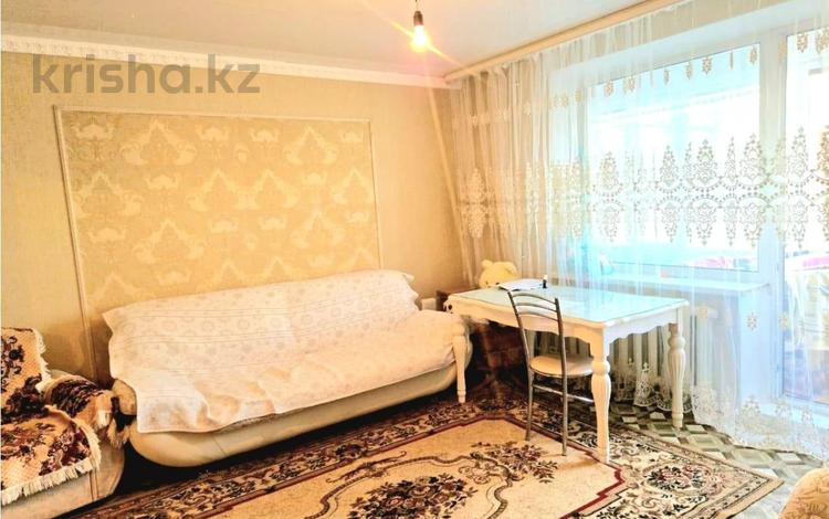 3-бөлмелі пәтер · 64 м² · 3/9 қабат, Голубые пруды ш/а., бағасы: 22 млн ₸ в Караганде, Алихана Бокейханова р-н — фото 2