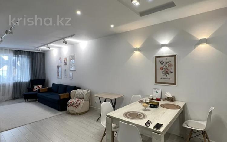 2-бөлмелі пәтер · 71 м² · 15/18 қабат, Навои 208 — Торайгырова, бағасы: 65 млн ₸ в Алматы, Бостандыкский р-н — фото 2