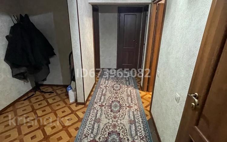 4-бөлмелі пәтер, 93 м², 3/5 қабат, Новый Гарышкер 5 — Балапанова-Кунаева, бағасы: 43 млн 〒 в Талдыкоргане — фото 2