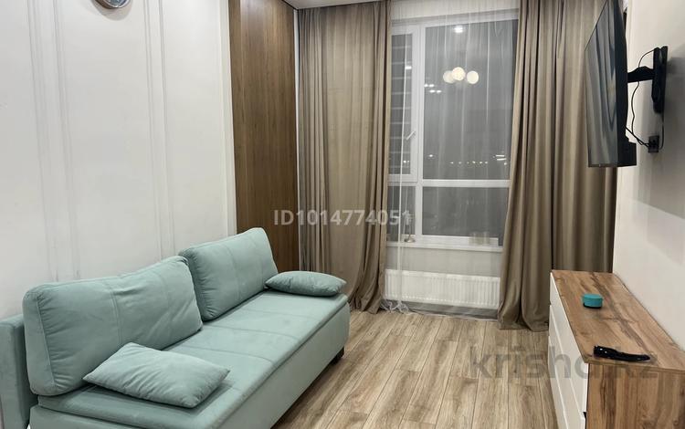 2-комнатная квартира · 43 м² · 12/12 этаж, Жубан Молдагалиев 3 за 260 000 ₸ в Астане, Нура р-н — фото 2
