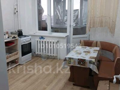 3-комнатная квартира · 81 м² · 4/9 этаж, 10мкр 21дом 21 за 150 000 〒 в Аксае