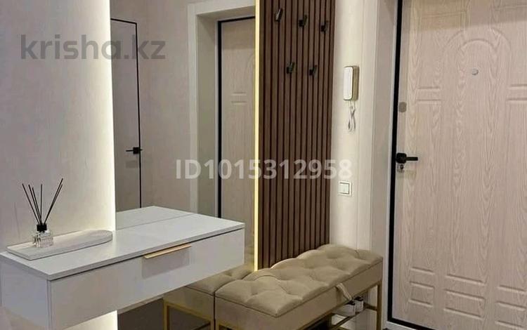 2-комнатная квартира · 60 м² · 13 этаж, мкр Юго-Восток, Бауыржан Момышулы 24 за 180 000 ₸ в Караганде, Казыбек би р-н — фото 7