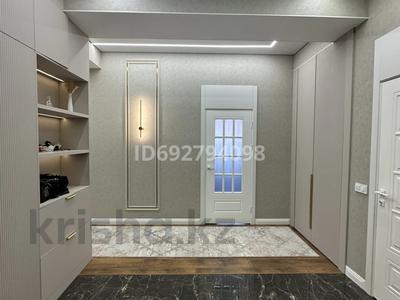 3-комнатная квартира · 103 м² · 2/15 этаж, 17-й мкр, ​17-й микрорайон 6 за 60 млн 〒 в Актау