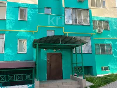2-комнатная квартира, 66 м², 3/9 этаж, мкр Акбулак 117 за 34 млн 〒 в Алматы, Алатауский р-н