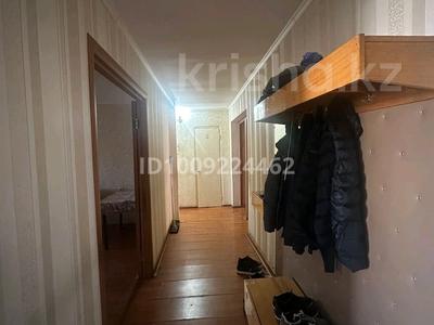 4-бөлмелі пәтер · 81 м² · 7/9 қабат, Майкудук, Майкудук, 19й микрорайон, бағасы: 21 млн ₸ в Караганде, Алихана Бокейханова р-н