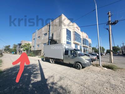 Дүкендер мен бутиктер, қоймалар · 300 м², бағасы: 300 000 ₸ в Туркестане