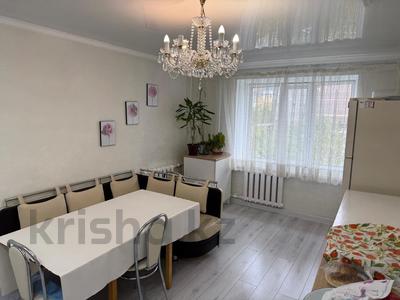 3-комнатная квартира · 106 м² · 2/5 этаж, Муканова за 30.4 млн 〒 в Караганде, Казыбек би р-н