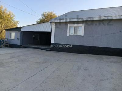 Отдельный дом · 3 комнаты · 78 м² · 6.3 сот., Жибек Жолы 57А за 41 млн 〒 в Бирлик