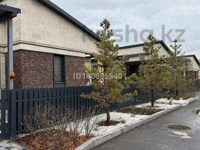 Отдельный дом · 4 комнаты · 176 м², Алатауская трасса 33ж за 1.2 млн 〒 в Бельбулаке (Мичурино)