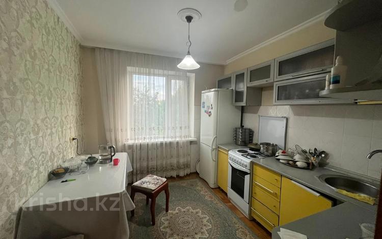 3-комнатная квартира · 62 м² · 3/5 этаж, мкр Юго-Восток, мкр Степной 1 за 27 млн ₸ в Караганде, Казыбек би р-н — фото 5