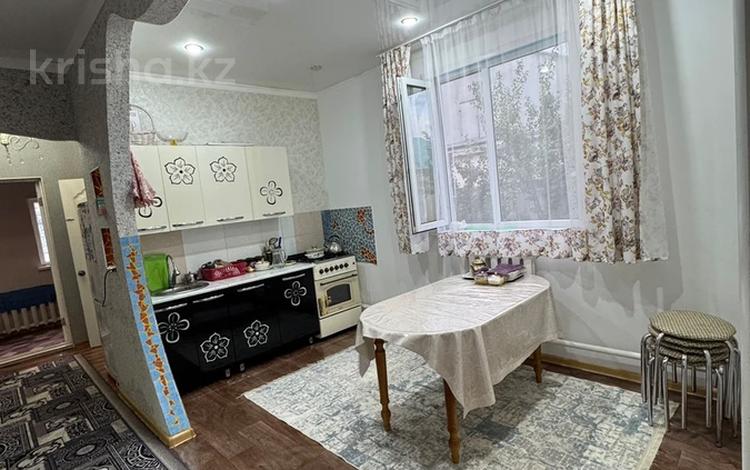 Отдельный дом · 3 комнаты · 100 м² · 4.4 сот., мкр. Зачаганск пгт 5 за 18.5 млн ₸ в Уральске — фото 2