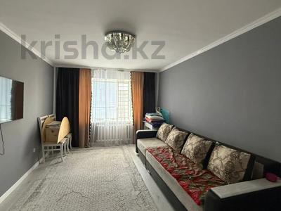 2-бөлмелі пәтер · 59 м² · 8/10 қабат, Азербаев 8 — Срочно Горячка, бағасы: 28.5 млн ₸ в Астане